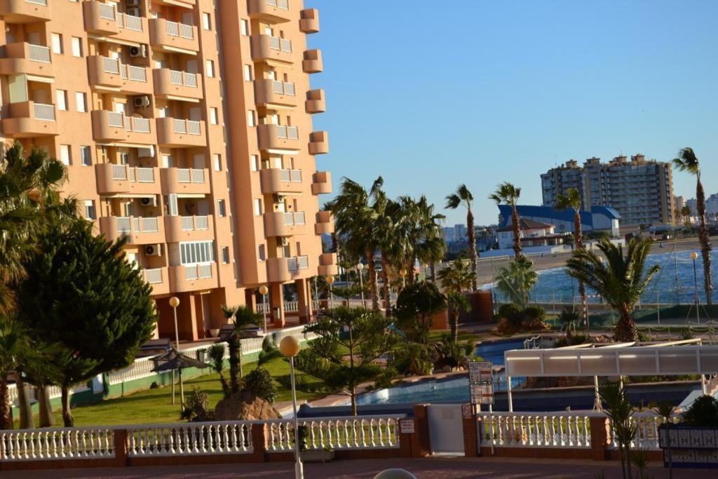 Apartamentos Turisticos Puerto Tomas Maestre لا مانغا ذيل مار مينور المظهر الخارجي الصورة