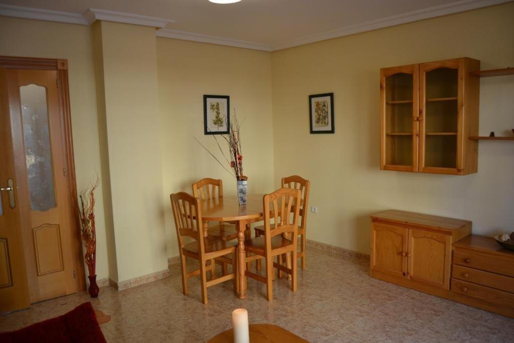 Apartamentos Turisticos Puerto Tomas Maestre لا مانغا ذيل مار مينور الغرفة الصورة