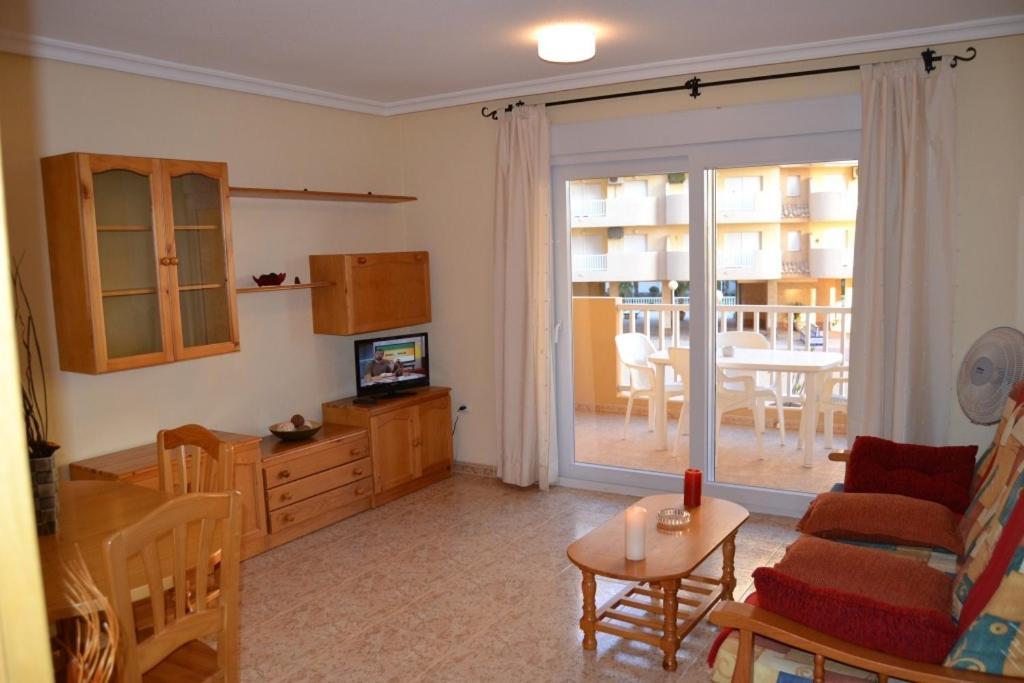 Apartamentos Turisticos Puerto Tomas Maestre لا مانغا ذيل مار مينور الغرفة الصورة