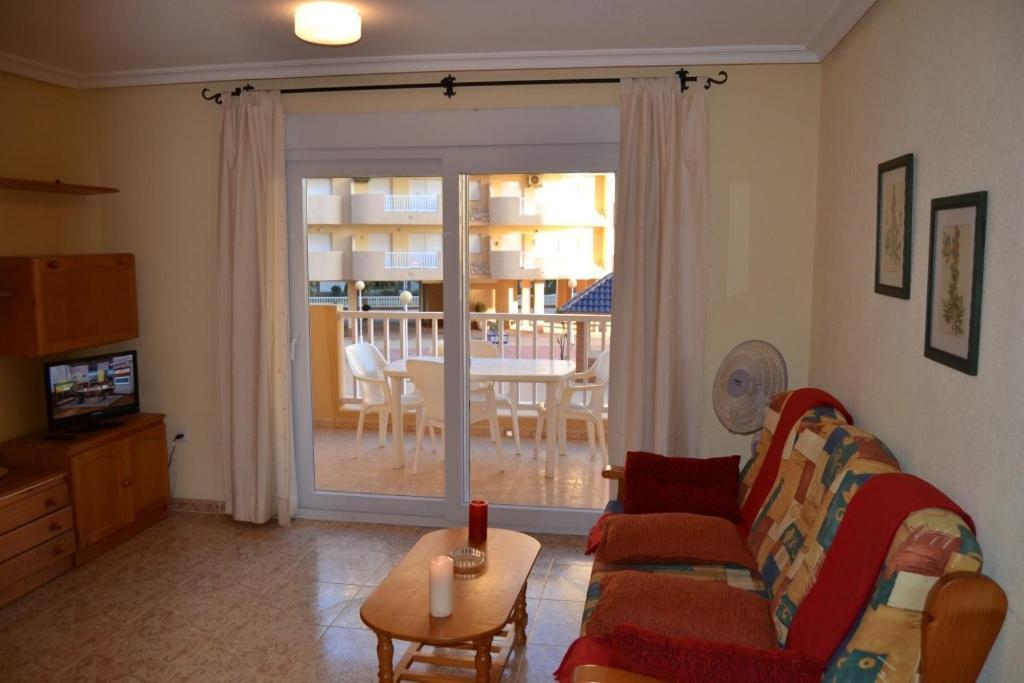 Apartamentos Turisticos Puerto Tomas Maestre لا مانغا ذيل مار مينور الغرفة الصورة