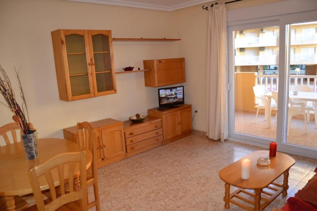 Apartamentos Turisticos Puerto Tomas Maestre لا مانغا ذيل مار مينور الغرفة الصورة