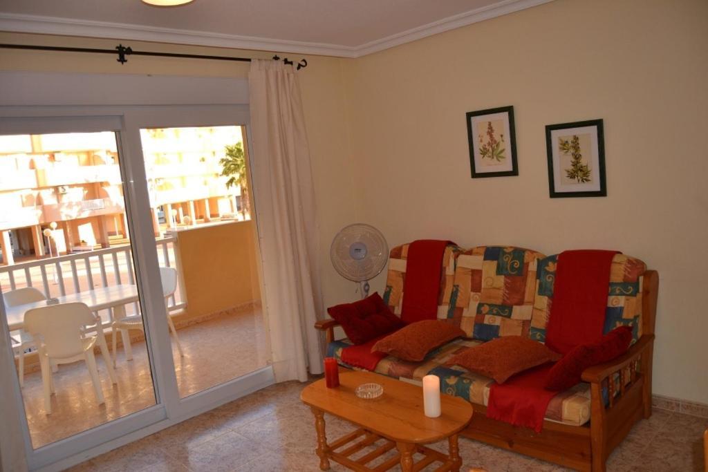 Apartamentos Turisticos Puerto Tomas Maestre لا مانغا ذيل مار مينور الغرفة الصورة