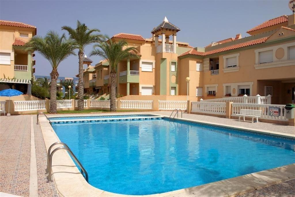 Apartamentos Turisticos Puerto Tomas Maestre لا مانغا ذيل مار مينور المظهر الخارجي الصورة